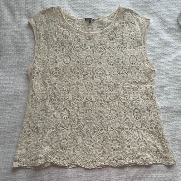 XL Vince Camuto Cream Lace Top - Picture 1 of 8